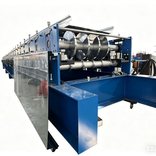 Máquina de Deck Floor Roll Forming Machine 0.8-1.5mm para Construção Metálica no Brasil