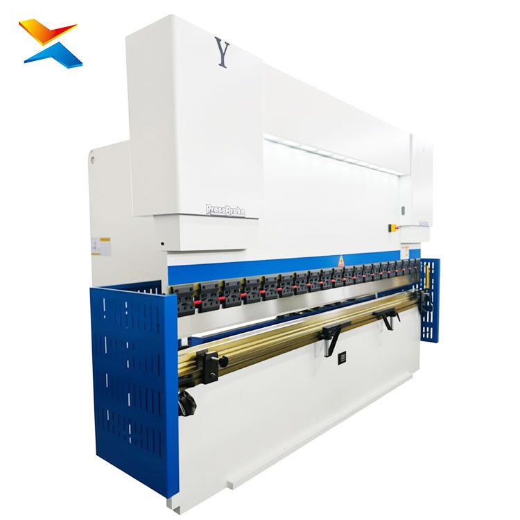 Prensa Dobradeira Hidráulica CNC para Dobra de Chapas de Aço Industrial